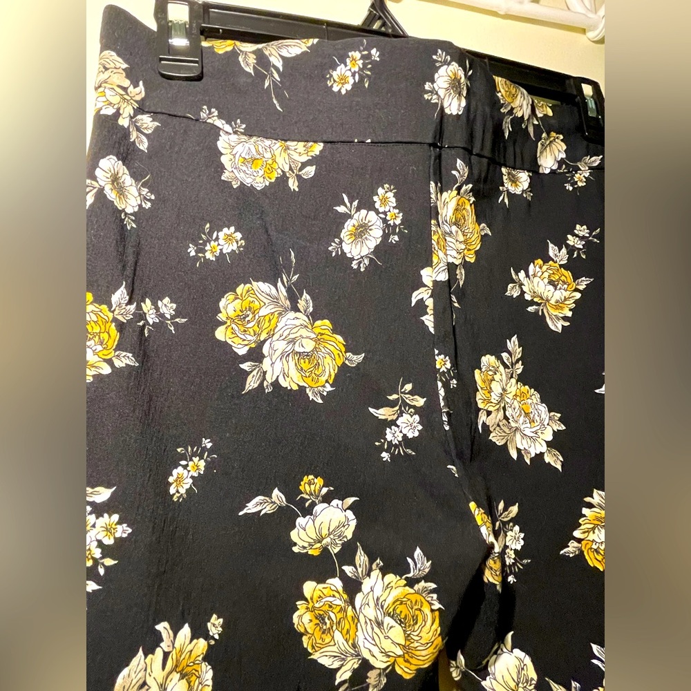 Joe B ankle pants black and floral XXL - Picture 5 of 5